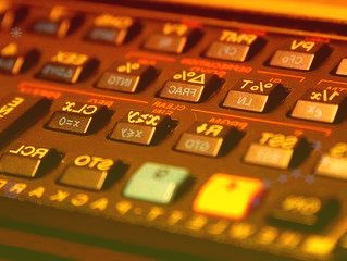 蒙娜丽莎:随着公司募投项目的实施公司数字化智能化取得一定成效
